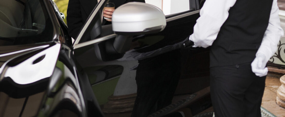 Exploring Chauffeur Services Worldwide: Luxury Travel Without Borders