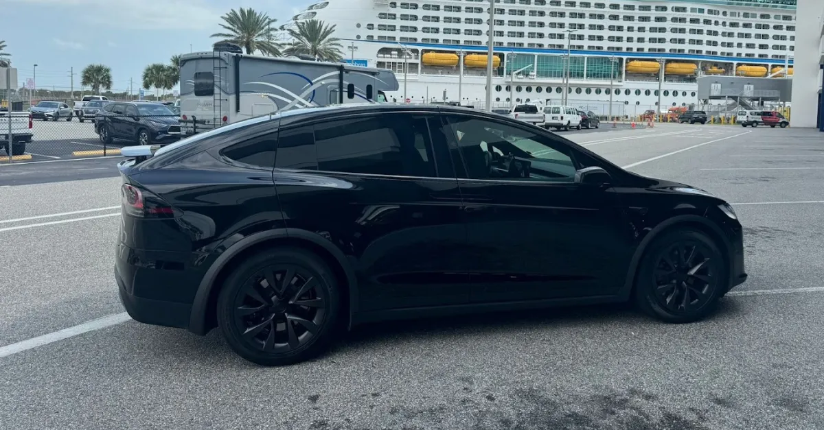 Book Private Cruise Port Transportation in Fort Lauderdale